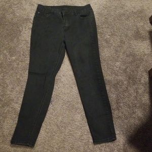Black skinny jeans
